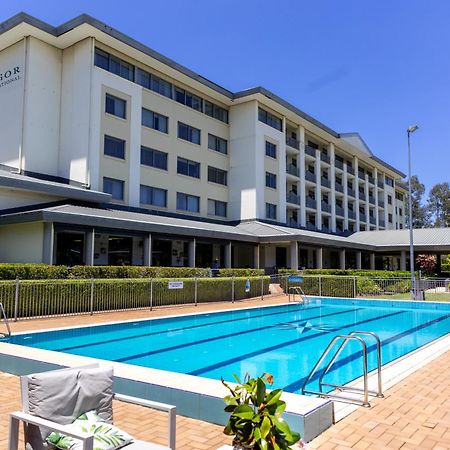 Visy Dior Hotel Baulkham Hills Exterior photo