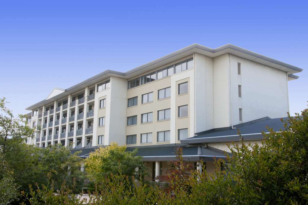 Visy Dior Hotel Baulkham Hills Exterior photo